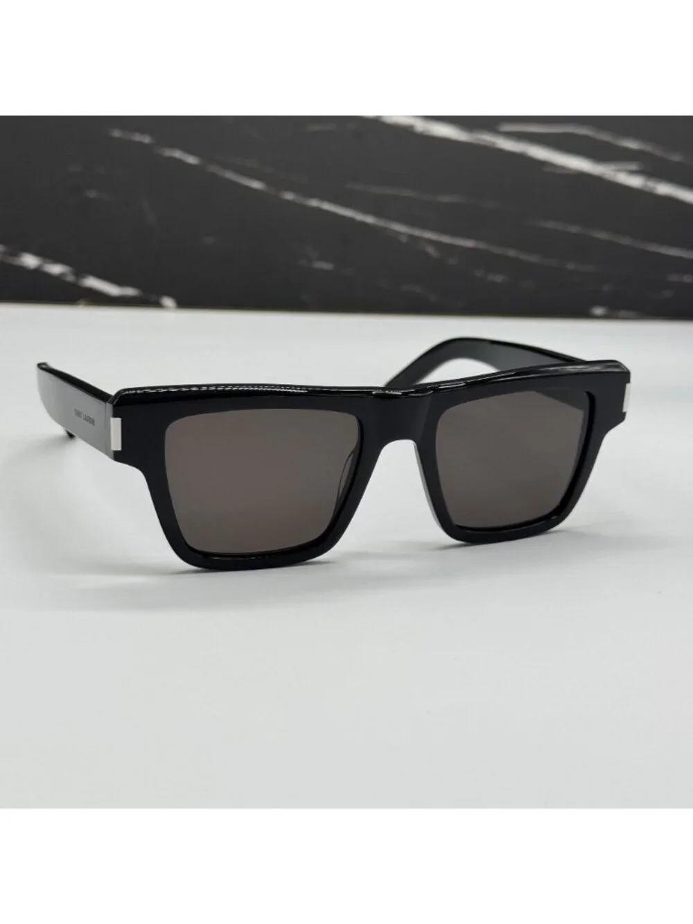 NWT Saint Laurent SL469 001 Black Unisex Classic Sunglasses